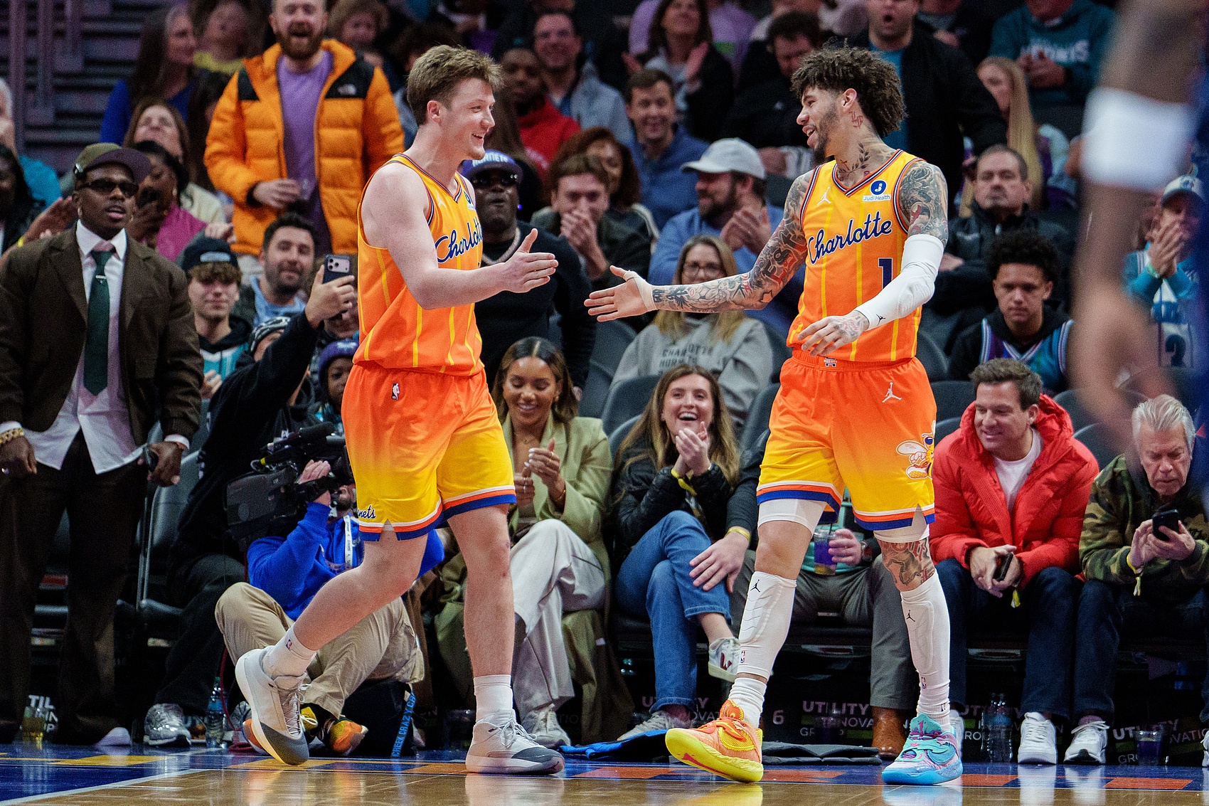 世界杯客户端升级下载-NBA彩经：步行者惨败黄蜂 火箭小胜爵士 凯尔特人大胜雄鹿